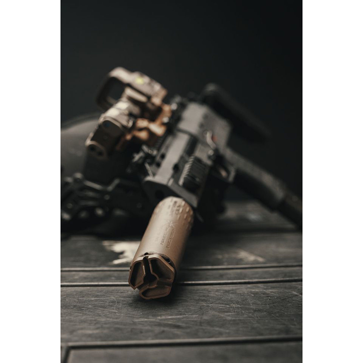 HUXWRX - FLOW 9K TI MULTI CALIBER RIFLE SUPPRESSOR - View 4